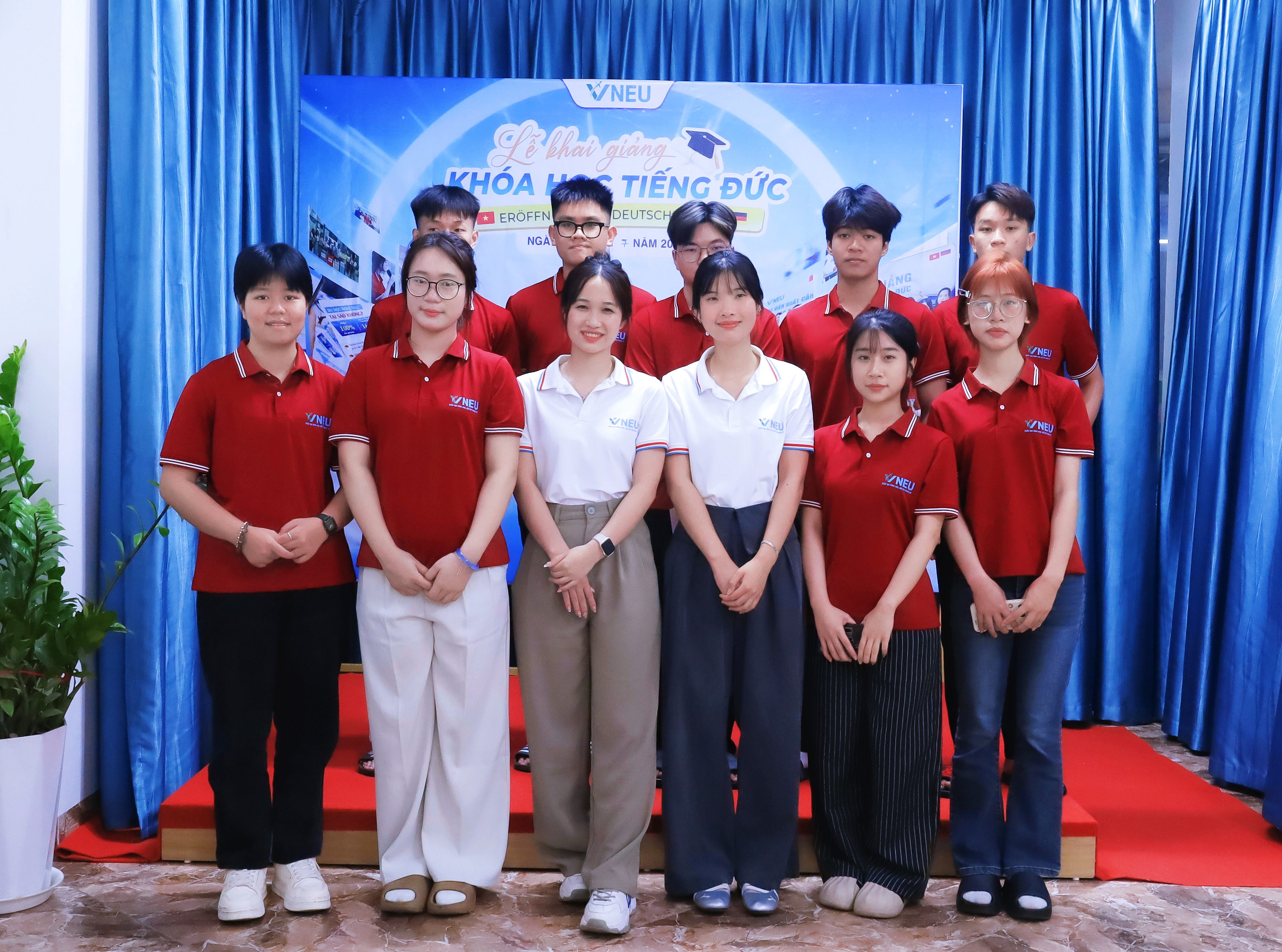 ảnh học viên VNEU