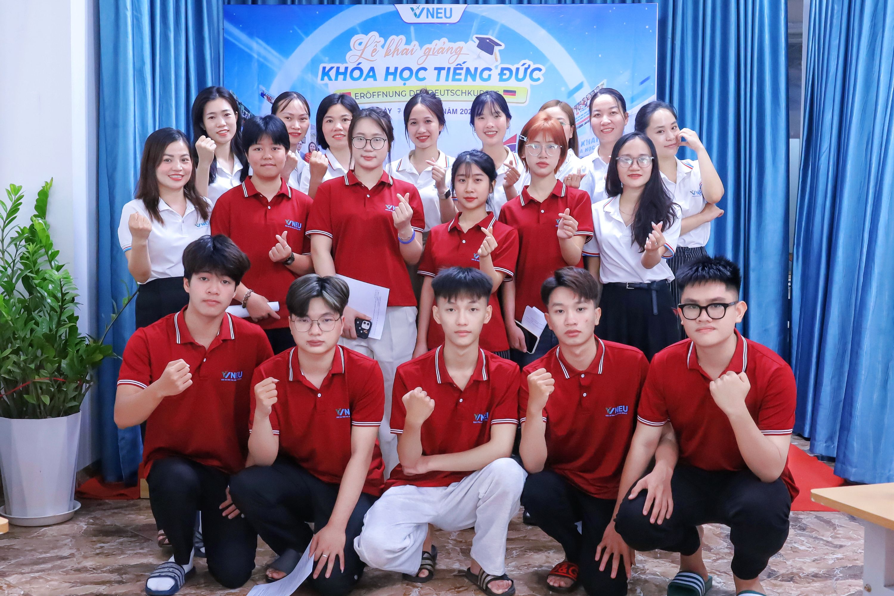 ảnh học viên của trung tâm du học nghề Đức VNEU
