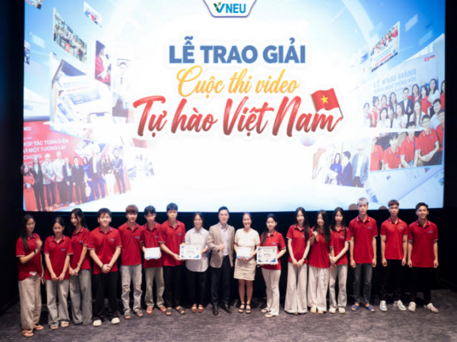 VNEU KỶ NIỆM QUỐC KHÁNH 2/9: CÙNG HỌC VIÊN NHÌN LẠI LỊCH SỬ, NUÔI DƯỠNG NIỀM TỰ HÀO VIỆT NAM